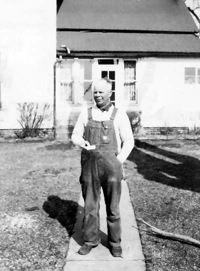 Opa in Overalls